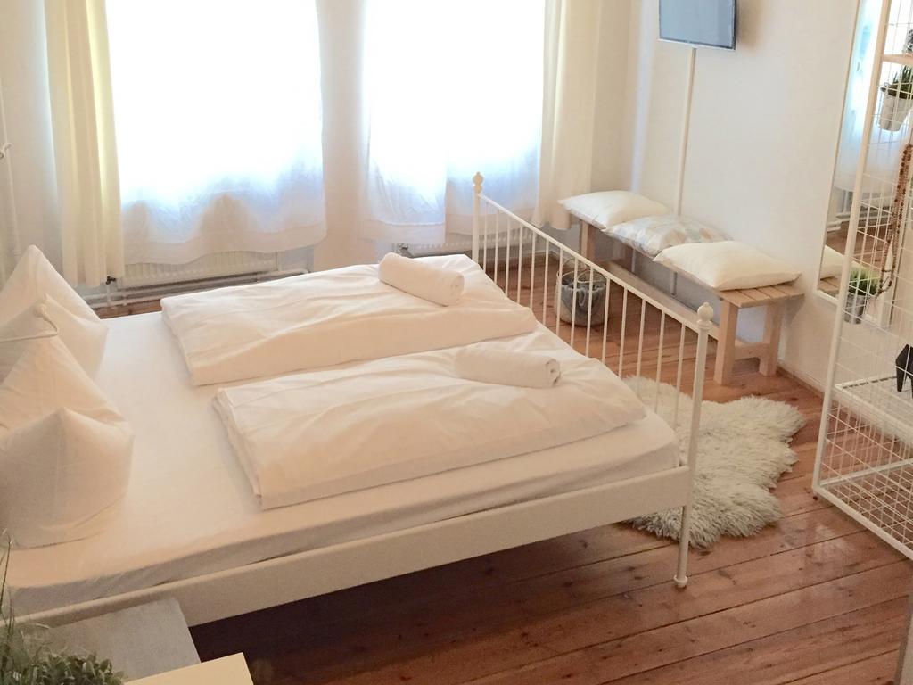 Pension Absolut Berlin Bagian luar foto
