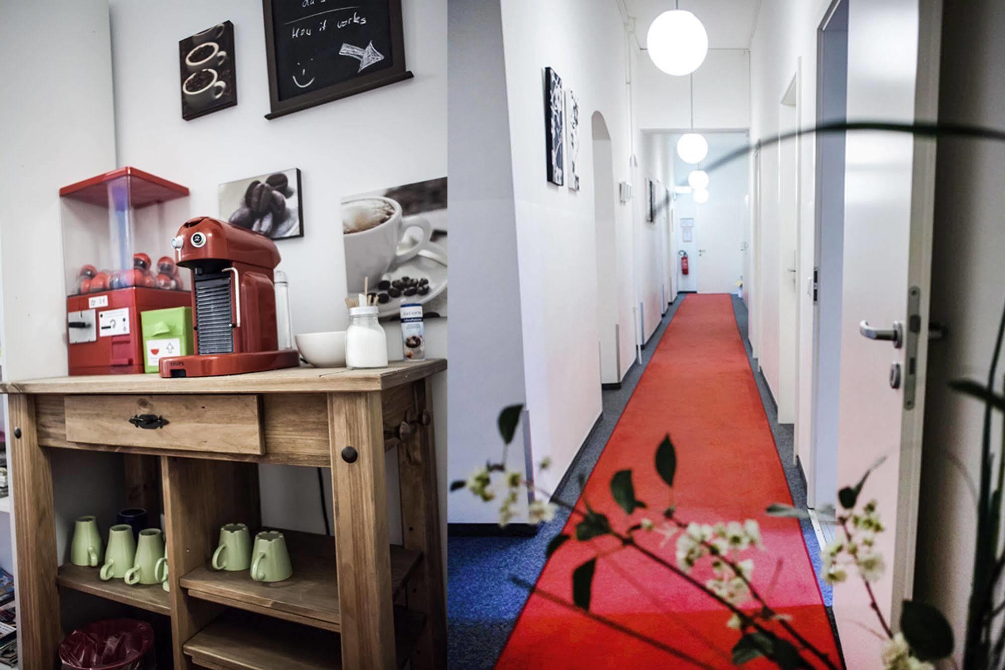 Pension Absolut Berlin Bagian luar foto