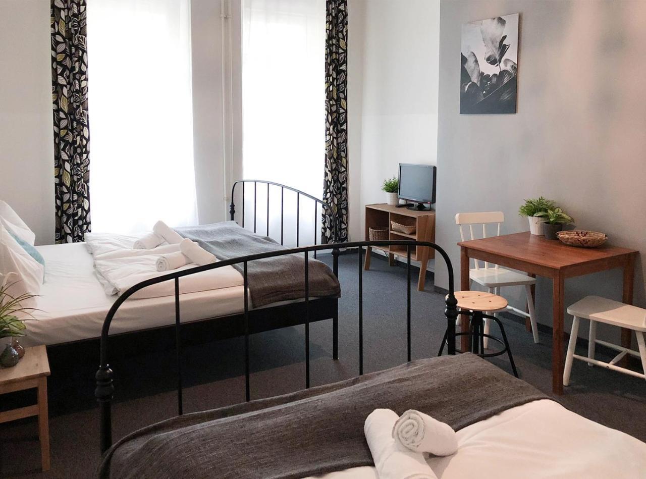 Pension Absolut Berlin Bagian luar foto