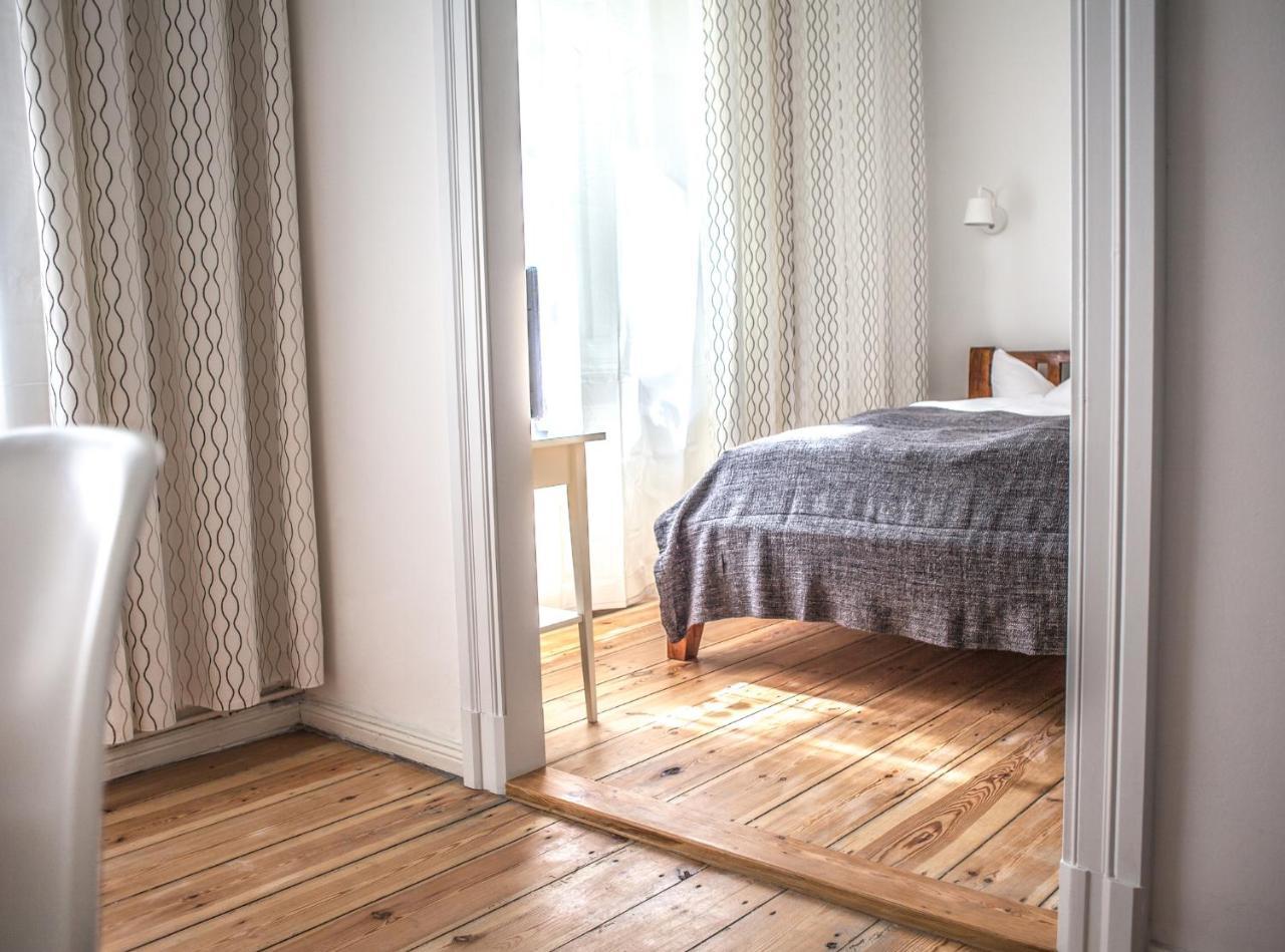 Pension Absolut Berlin Bagian luar foto