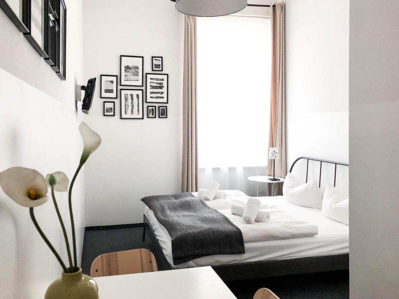 Pension Absolut Berlin Bagian luar foto